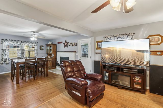 7604 Hillcrest Drive, Mooresville, IN 46158