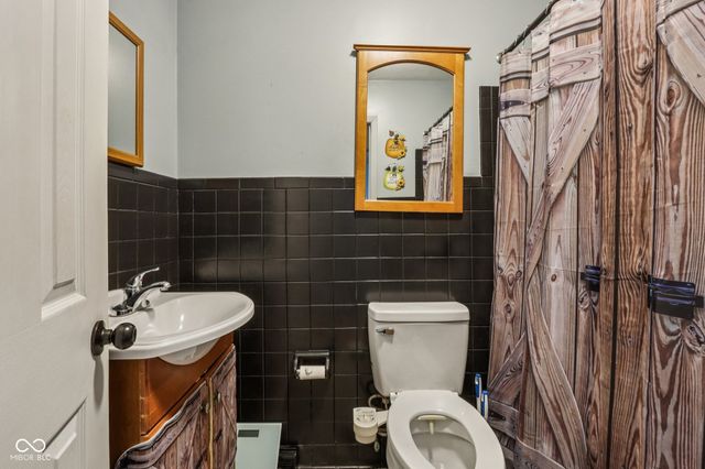 7604 Hillcrest Drive, Mooresville, IN 46158