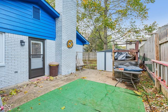 7604 Hillcrest Drive, Mooresville, IN 46158