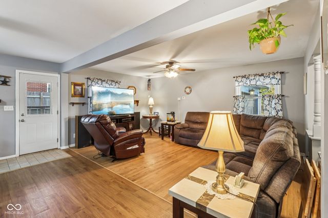 7604 Hillcrest Drive, Mooresville, IN 46158