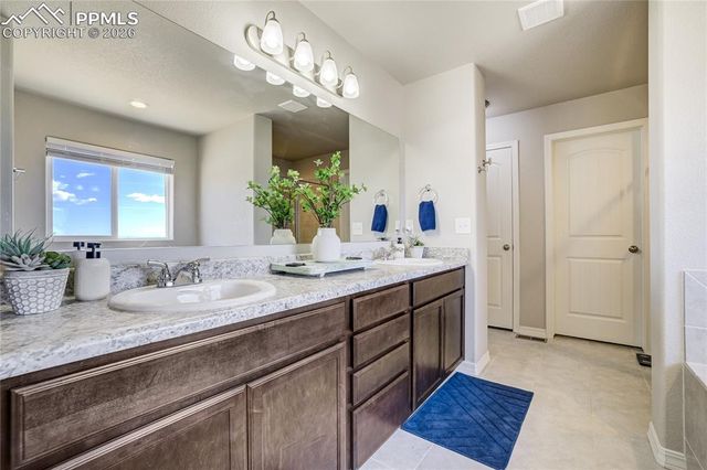 4427 Prairie Agate Drive, Colorado Springs, CO 80938