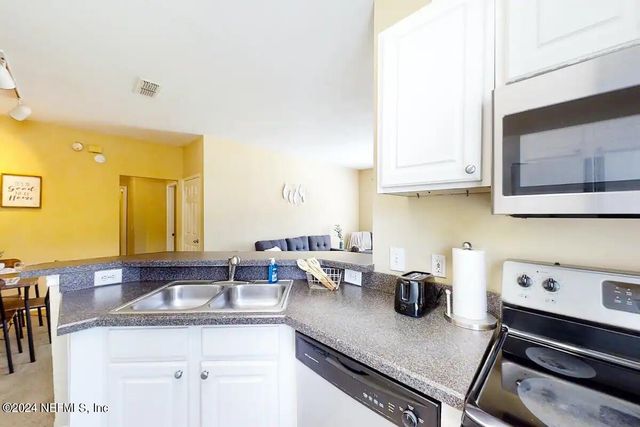 13703 RICHMOND PARK Drive N 1905, Jacksonville, FL 32224