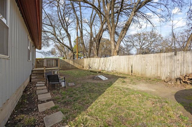 510 N Brackett Street, Bokchito, OK 74726