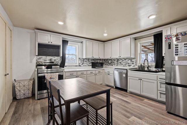 510 N Brackett Street, Bokchito, OK 74726