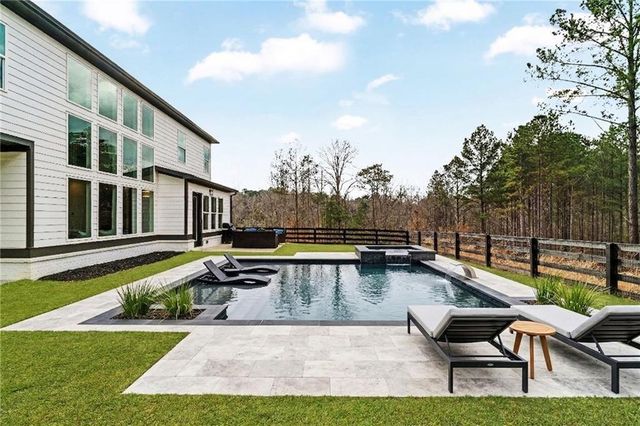 3018 Millpond Way, Woodstock, GA 30188