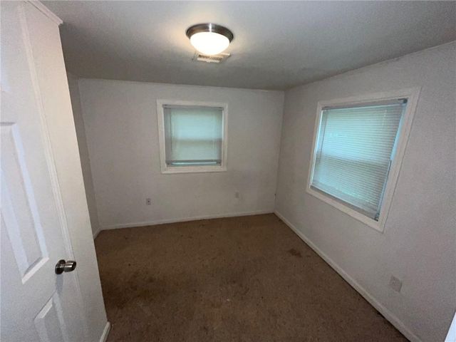 17120 Chula Vista Drive, Belton, MO 64012