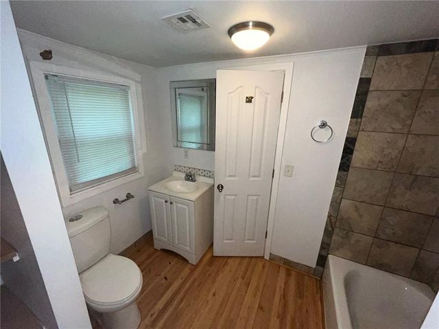 17120 Chula Vista Drive, Belton, MO 64012