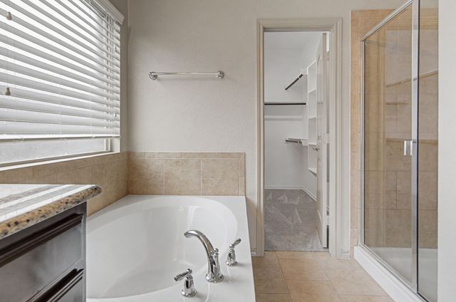 3004 Beaver Creek Drive, Fort Worth, TX 76177