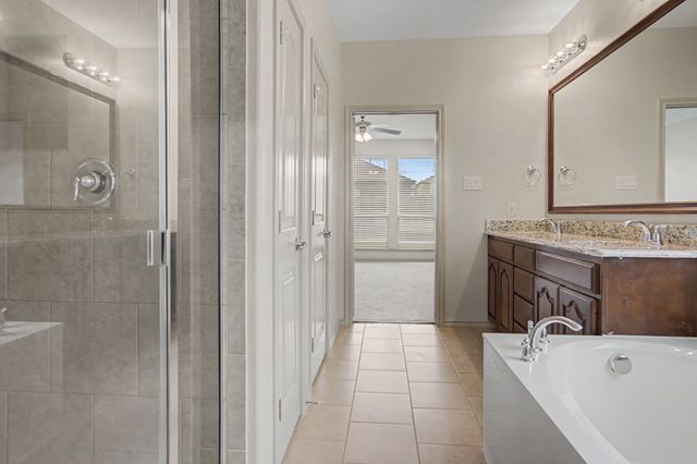 3004 Beaver Creek Drive, Fort Worth, TX 76177