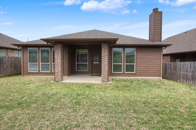 3004 Beaver Creek Drive, Fort Worth, TX 76177