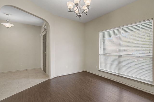 3004 Beaver Creek Drive, Fort Worth, TX 76177