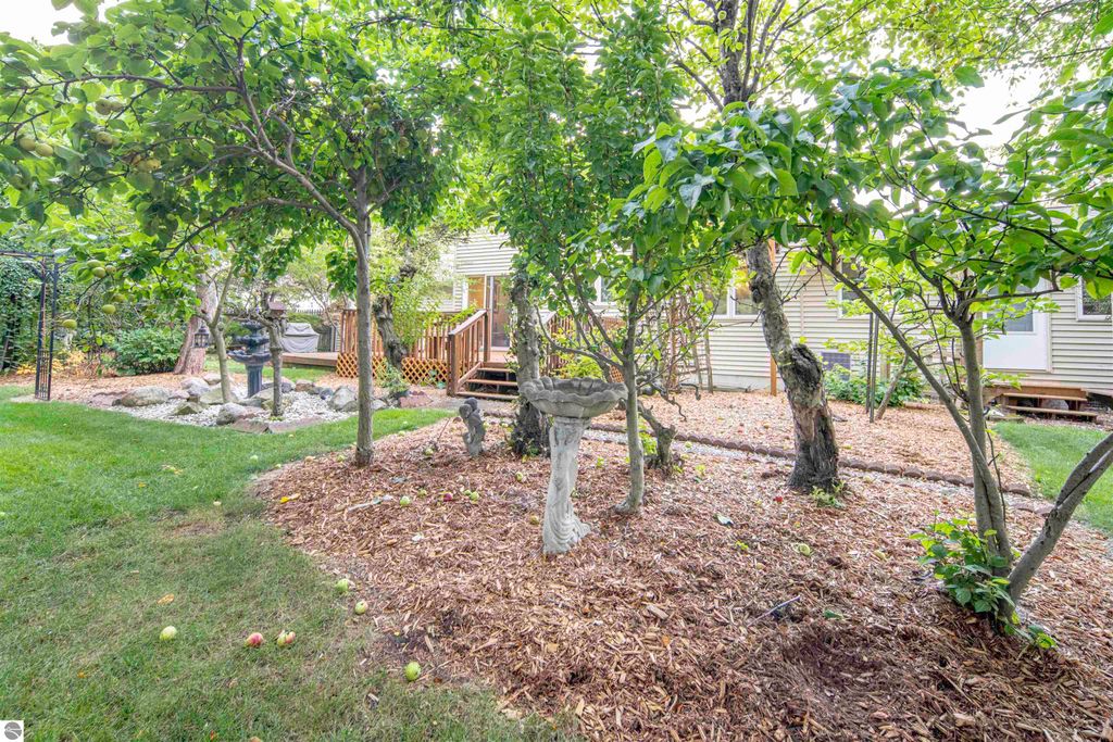 Image 62 of property listing at 1000 Country Way, Mt Pleasant, MI 48858