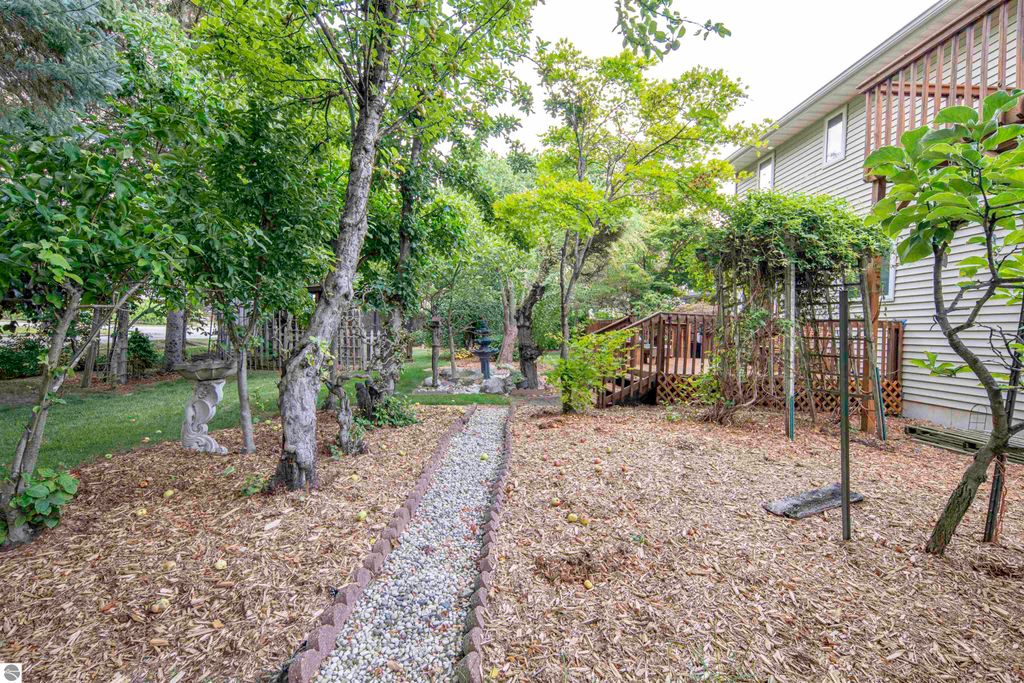 Image 64 of property listing at 1000 Country Way, Mt Pleasant, MI 48858