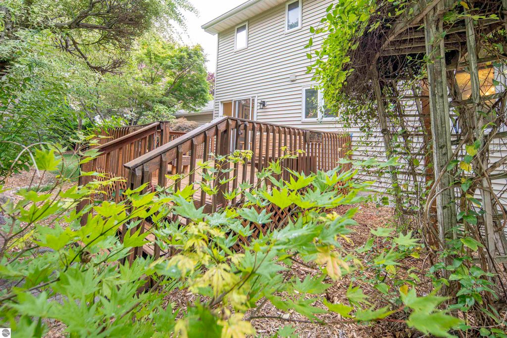 Image 67 of property listing at 1000 Country Way, Mt Pleasant, MI 48858