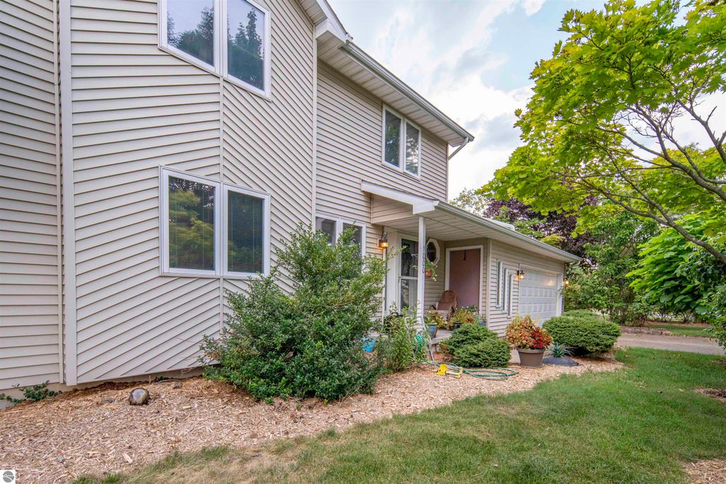 Image 68 of property listing at 1000 Country Way, Mt Pleasant, MI 48858