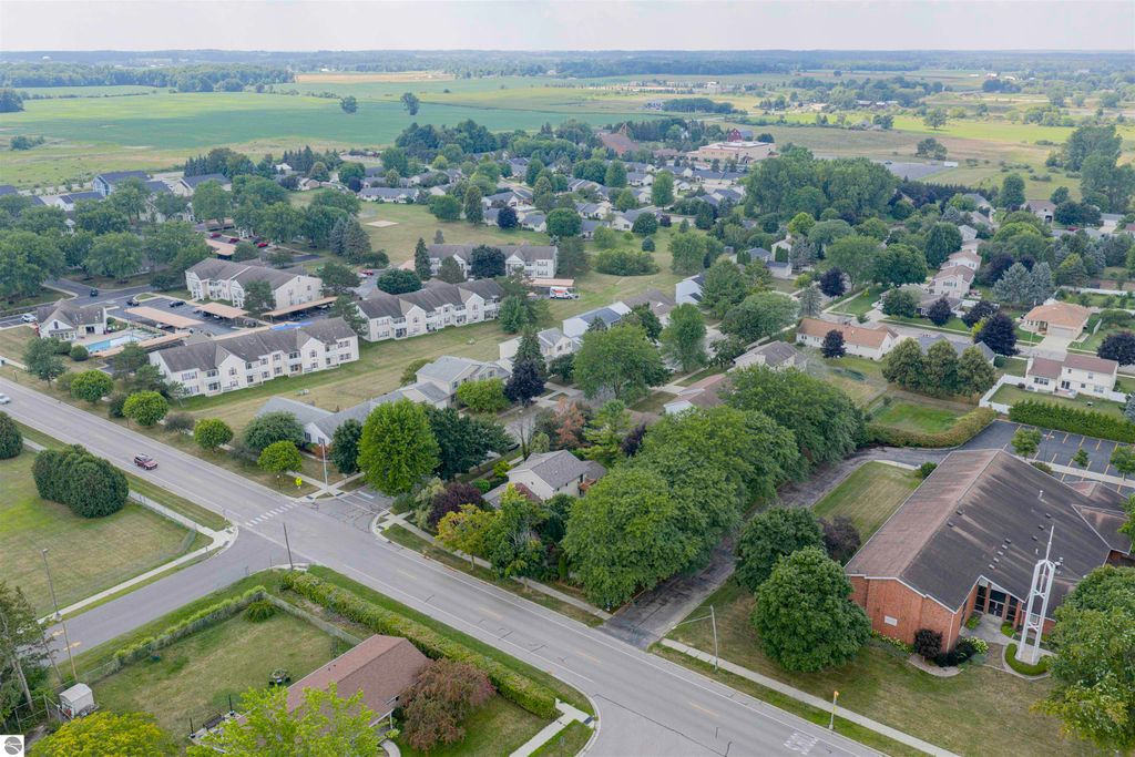 Image 80 of property listing at 1000 Country Way, Mt Pleasant, MI 48858