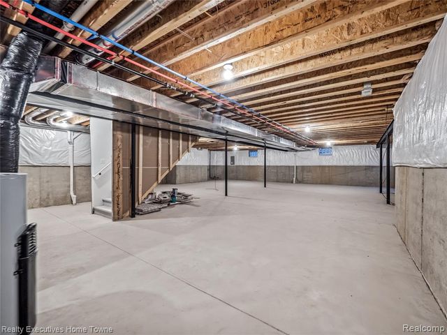 11731 Encore Court, Shelby Twp, MI 48315