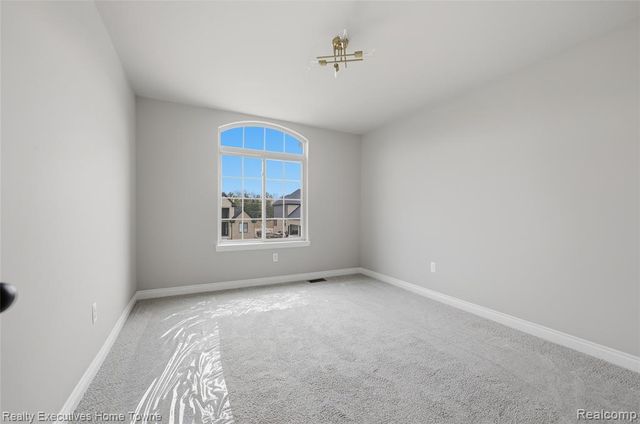 11731 Encore Court, Shelby Twp, MI 48315