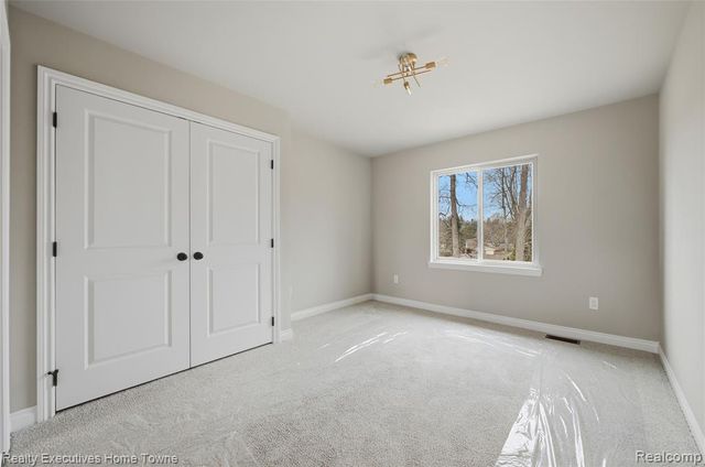 11731 Encore Court, Shelby Twp, MI 48315