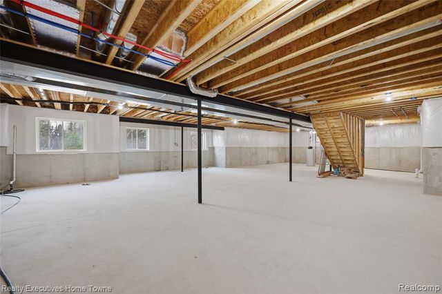 11731 Encore Court, Shelby Twp, MI 48315