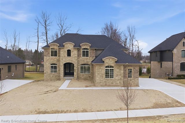 11731 Encore Court, Shelby Twp, MI 48315