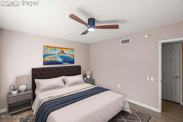 757 W Calle Del Regalo, Green Valley, AZ 85614