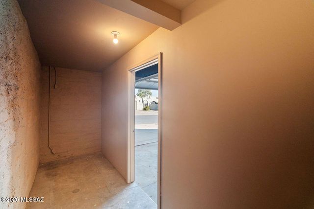 757 W Calle Del Regalo, Green Valley, AZ 85614