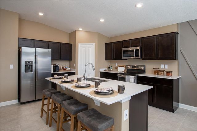 5022 WORCHESTER DRIVE, Kissimmee, FL 34746