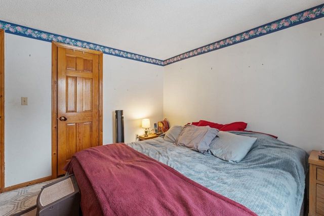 30 Knapp Road, Piermont, NH 03779