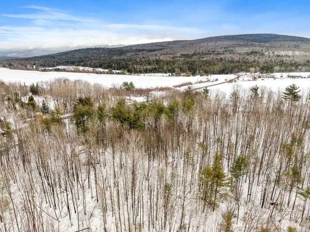 30 Knapp Road, Piermont, NH 03779