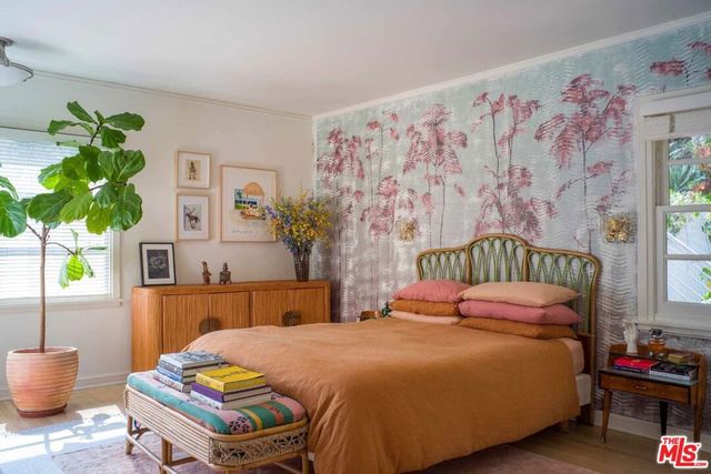 2331 Outpost Drive, Los Angeles, CA 90068