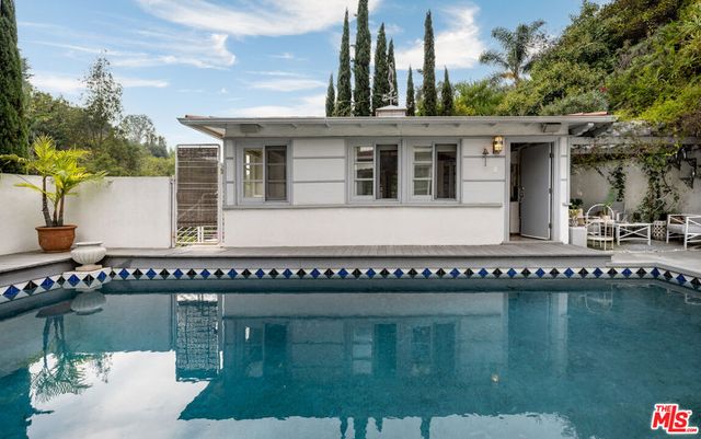 2331 Outpost Drive, Los Angeles, CA 90068