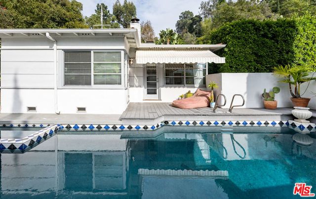 2331 Outpost Drive, Los Angeles, CA 90068