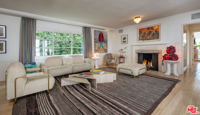 2331 Outpost Drive, Los Angeles, CA 90068