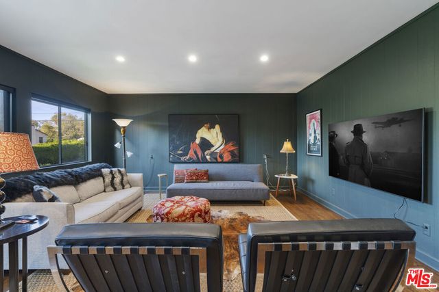 202 S Citrus Avenue, Los Angeles, CA 90036