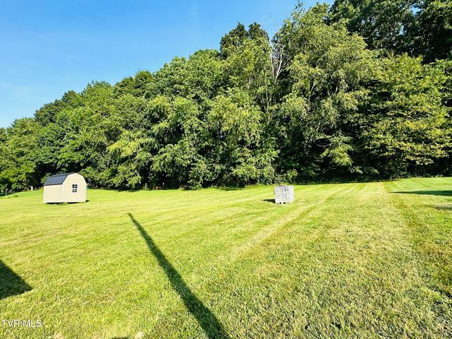 28236 Lee Highway, Meadowview, VA 24361