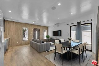 14121 Califa Street, Sherman Oaks, CA 91401