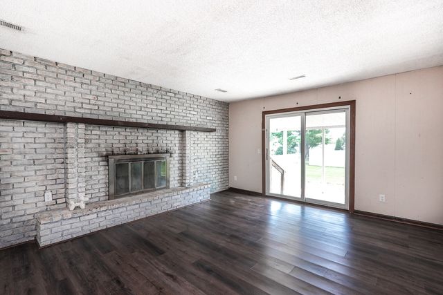 360 Dolly Drive, Manteno, IL 60950