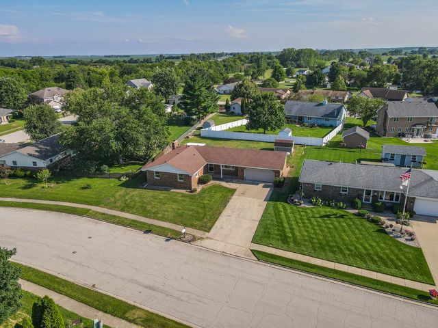 360 Dolly Drive, Manteno, IL 60950