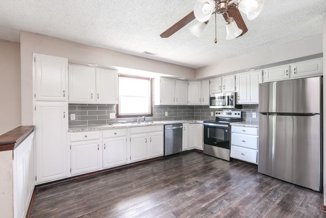 360 Dolly Drive, Manteno, IL 60950