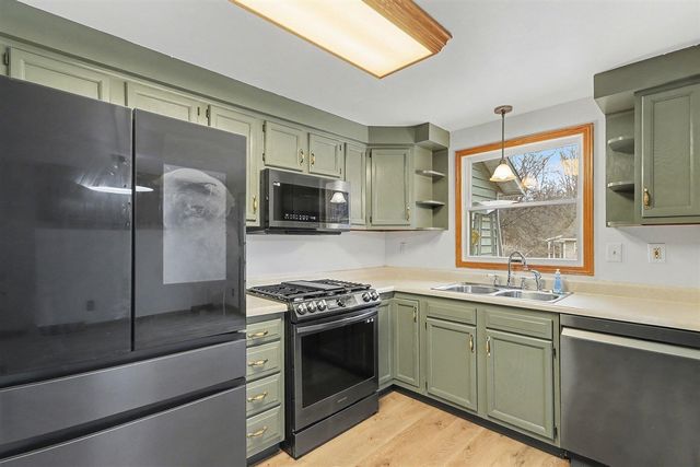 5875 B Drive, Battle Creek, MI 49014