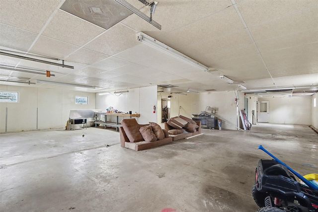 5875 B Drive, Battle Creek, MI 49014