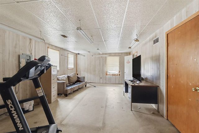 5875 B Drive, Battle Creek, MI 49014