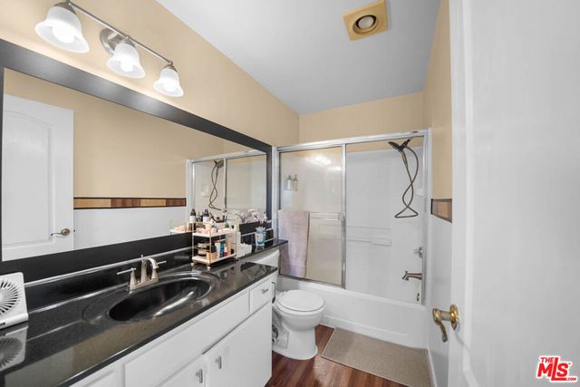 554 E San Jose Avenue 203, Burbank, CA 91501