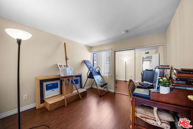 554 E San Jose Avenue 203, Burbank, CA 91501