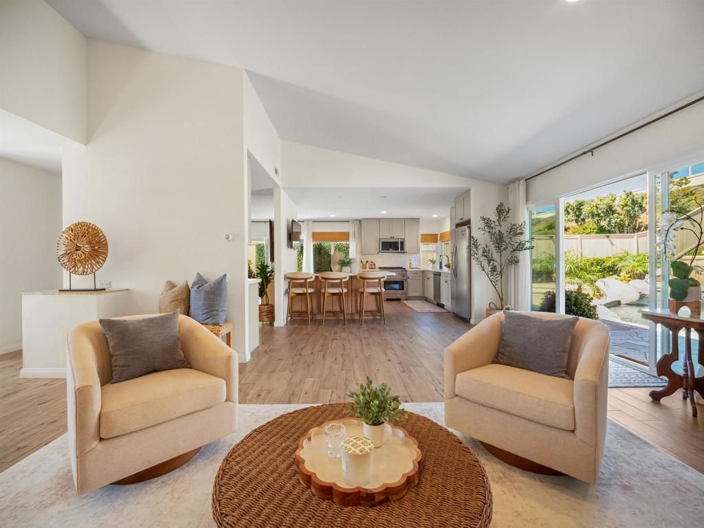 Image 31 of property listing at 1022 Daisy Avenue, Carlsbad, CA 92011