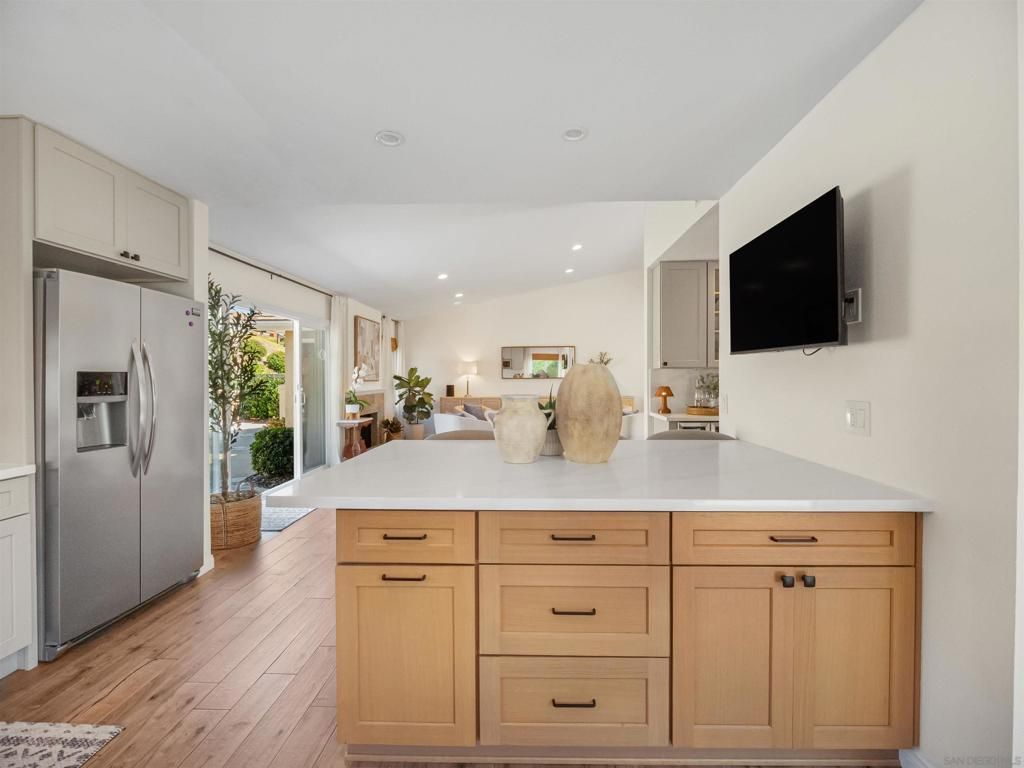 Image 38 of property listing at 1022 Daisy Avenue, Carlsbad, CA 92011