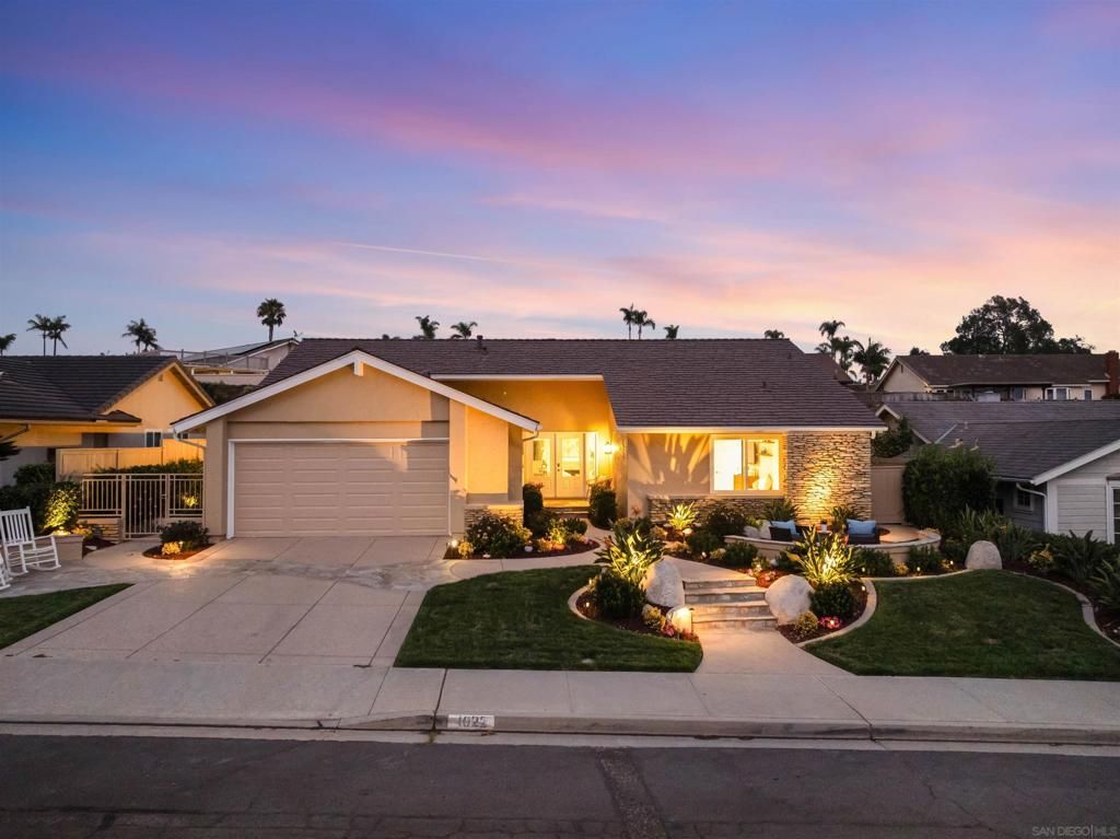 Image 3 of property listing at 1022 Daisy Avenue, Carlsbad, CA 92011