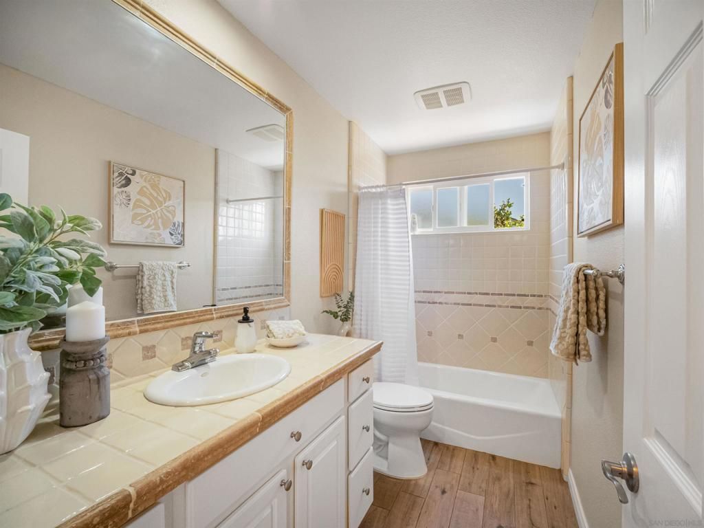 Image 48 of property listing at 1022 Daisy Avenue, Carlsbad, CA 92011