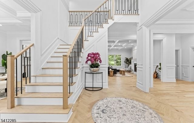 13 Penwood Rd, Livingston Twp., NJ 07039